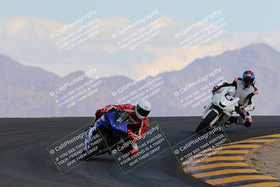 media/Oct-03-2022-Moto Forza (Mon) [[5f077a3730]]/Intermediate Group/Session 5 (Turn 12)/